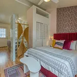 Cottage By Mission Bay